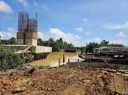 Akses Warga Masih Terputus, Proyek Jembatan Telen Belum Berjalan Lagi Sejak Bulan Lalu