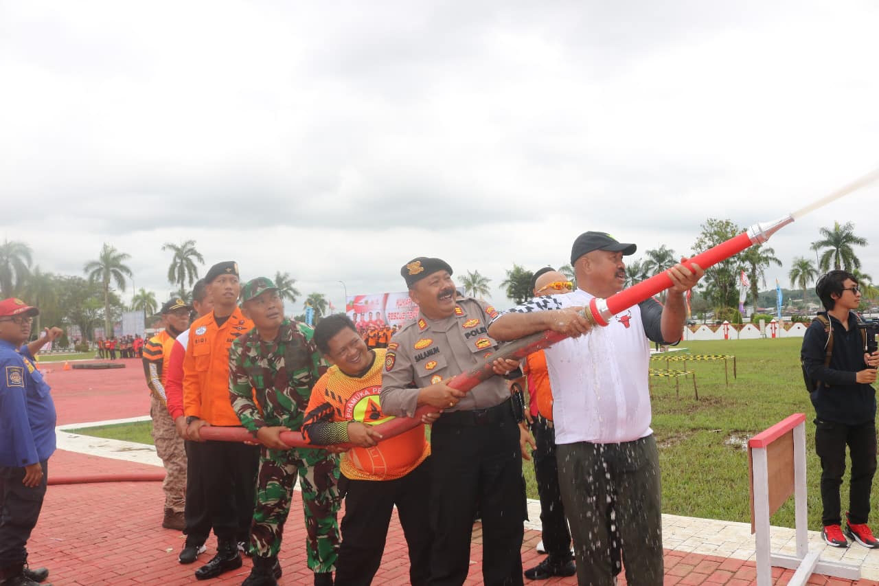 Serunya Lomba Ketangkasan dan Penyelamatan, Bupati Kukar Dukung Peningkatan SDM Relawan Balakarcana